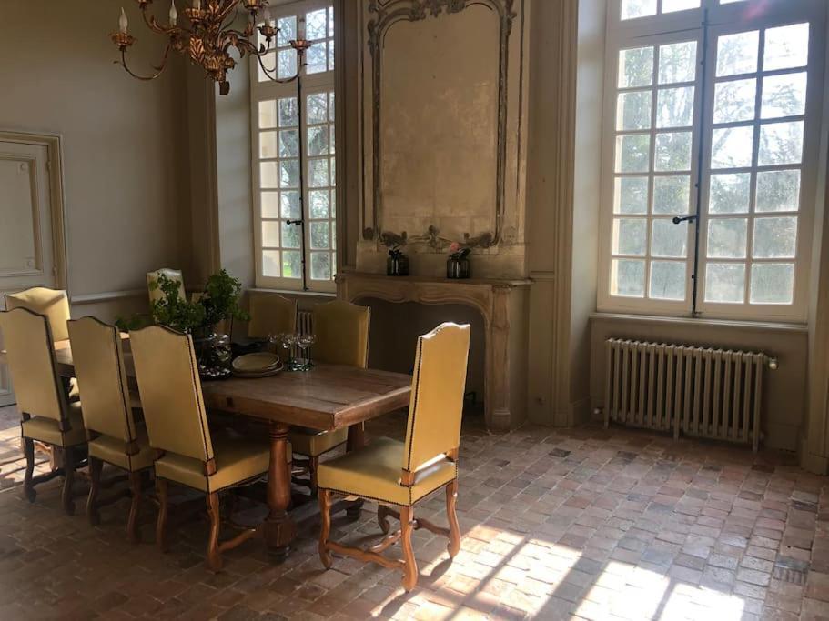 Charming 18Th Century Chateau, Near Bayeux In Calvados, Normandie Livry  Eksteriør billede